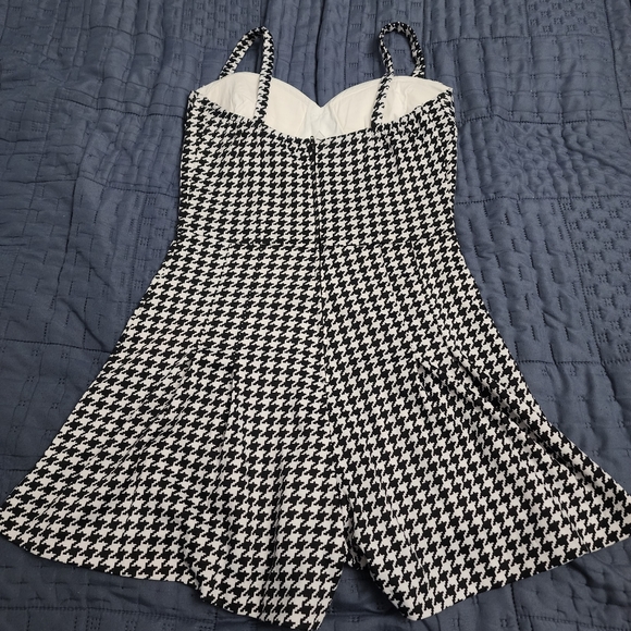 Stop Staring Romper Small - Picture 4 of 5